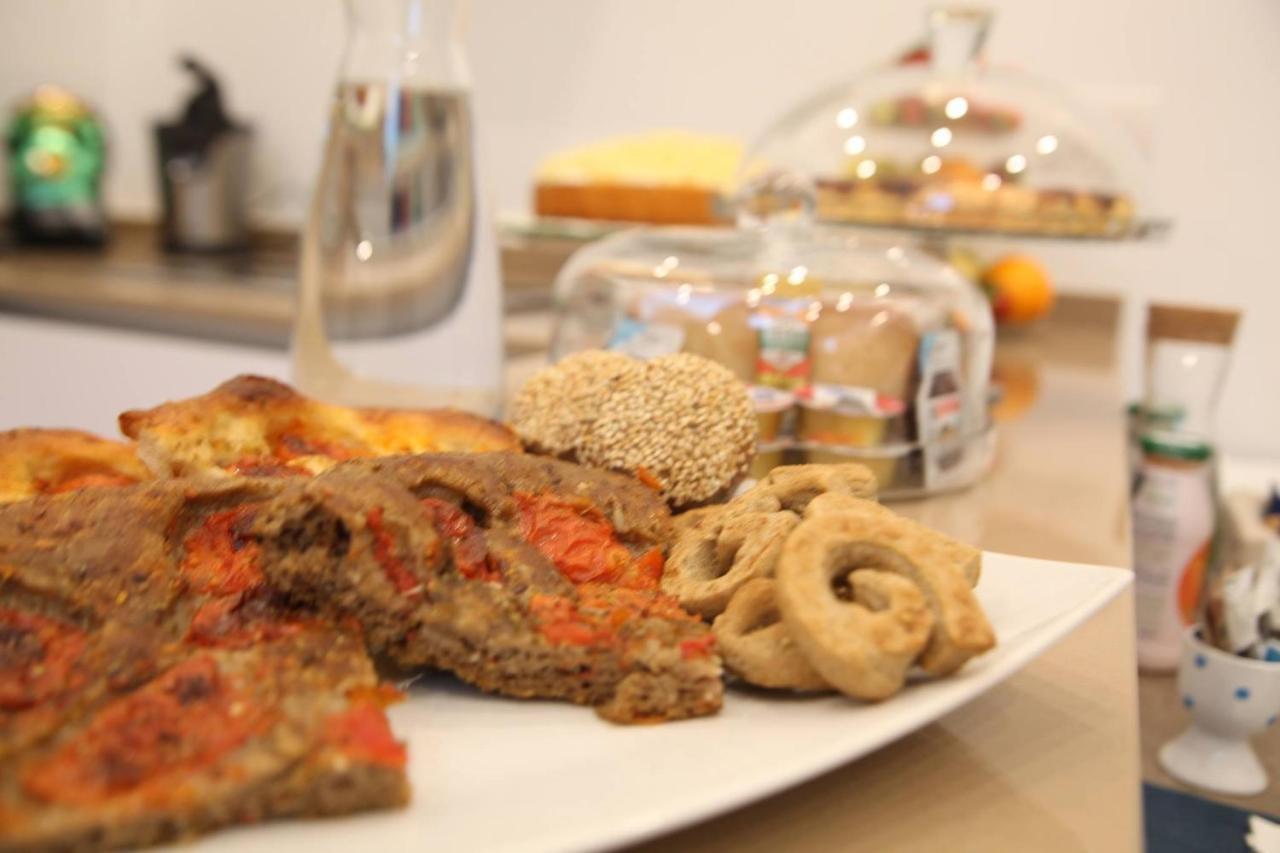 Essence Bed & Breakfast บาร์เลตตา ภายนอก รูปภาพ