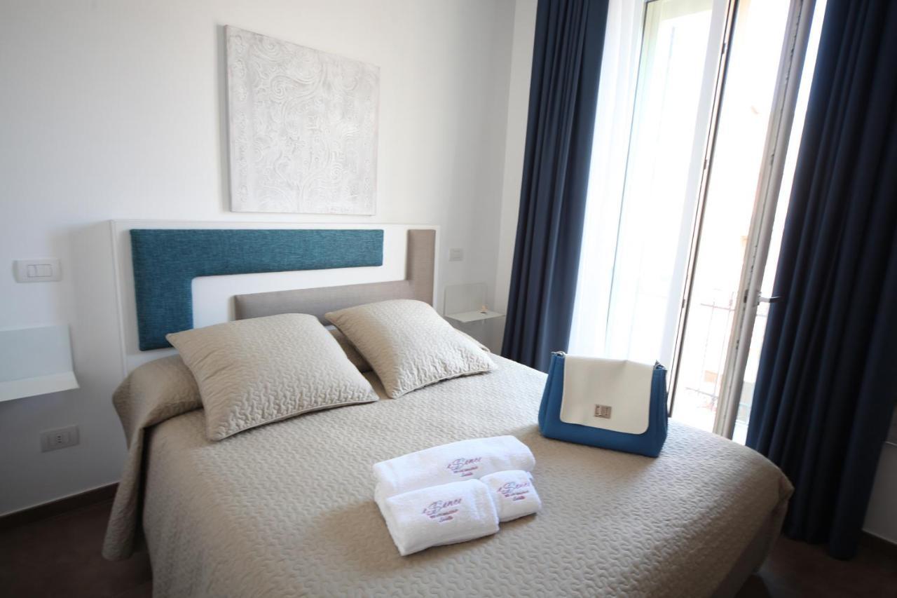 Essence Bed & Breakfast บาร์เลตตา ภายนอก รูปภาพ